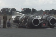 A Thrust SSC gyakorlatilag két sugárhajtómű volt