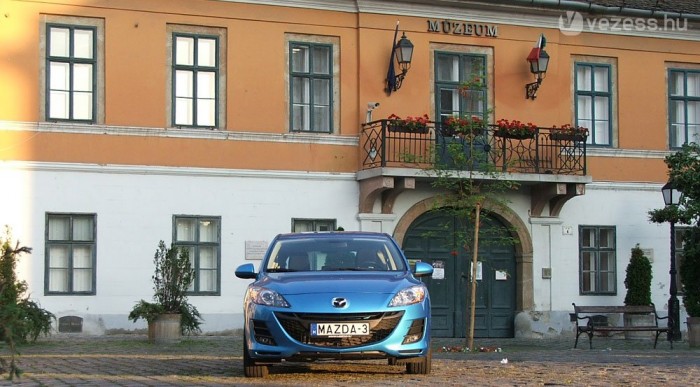 Elfogadható motor a 105 lóerős benzines