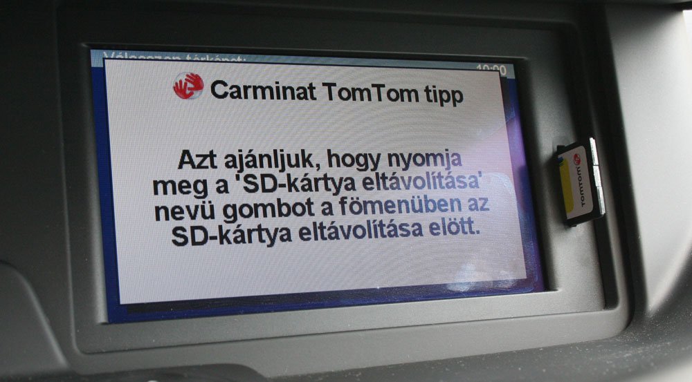 Egyszerűen frissíthető az olcsó TomTom navi