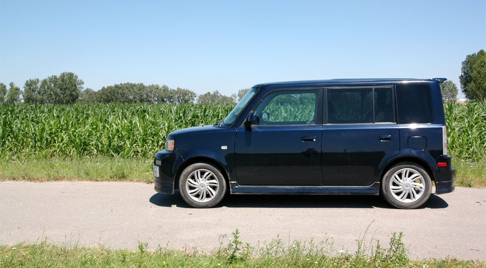 Scion Xb azaz Toyota Yaris Verso