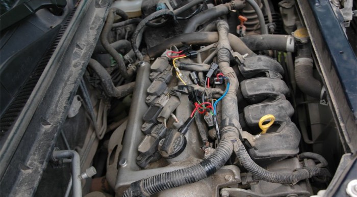 A csatlakozókat rádugdostam