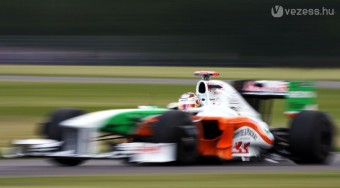 Pontokat akar a Force India