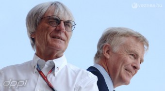 Ecclestone segíthet megbuktatni Mosleyt