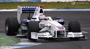 Kitúrhatják Heidfeldet a BMW-től