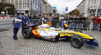 Forma-1-es élménypark Budapesten