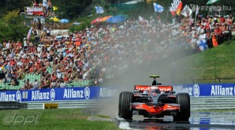 Nyerni jön a McLaren Magyarországra