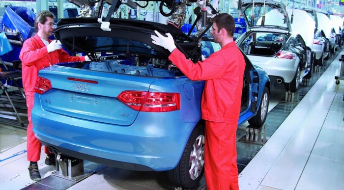 A3 kabrió készül győrben