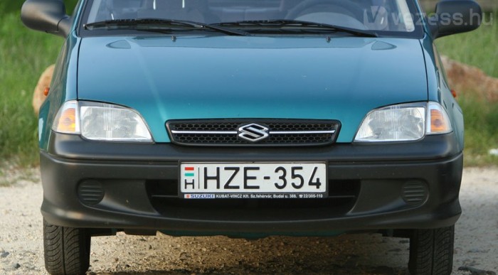 Egy garnitúra gumit koptatott el eddig