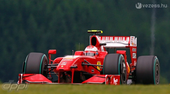 F1: Félidei eligazítás 7 | Vezess A Ferrari már feladta 2009-et
