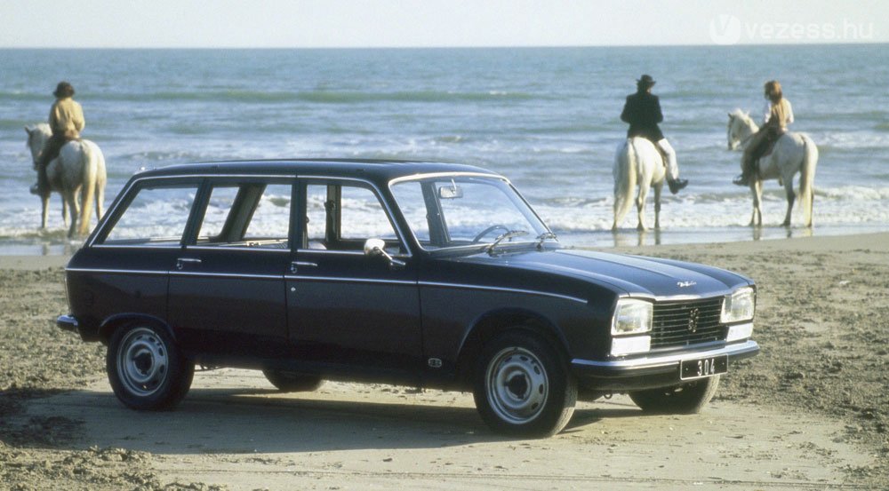 A régi szép idők egy Peugeot 304 kombival