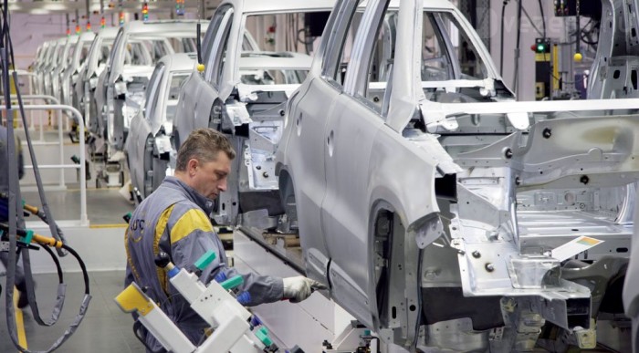 Bővül az autóipar itthon