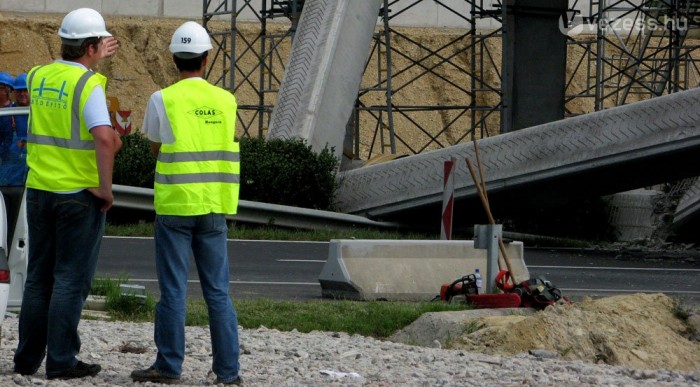 Megnéztük az M3-as leszakadt hídját 6