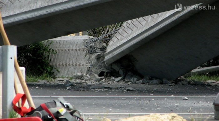 Megnéztük az M3-as leszakadt hídját 7