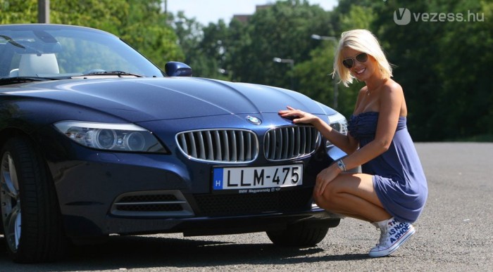 Mit kezd Labanc Lilla 306 lóval? 10