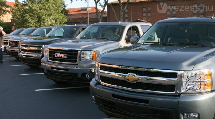 Ajándék géppisztoly autóvásárlóknak 4