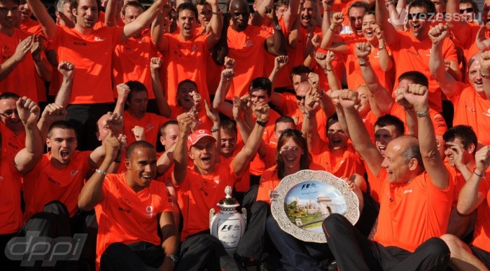 A csapaté marad mindkét trófea