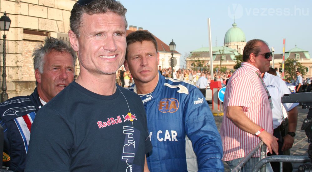 Coulthard megnézte Palik Nissanját