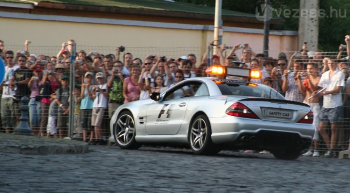 Magyarországon a Monacói Nagydíj 9 | Vezess Üvöltő hangja van