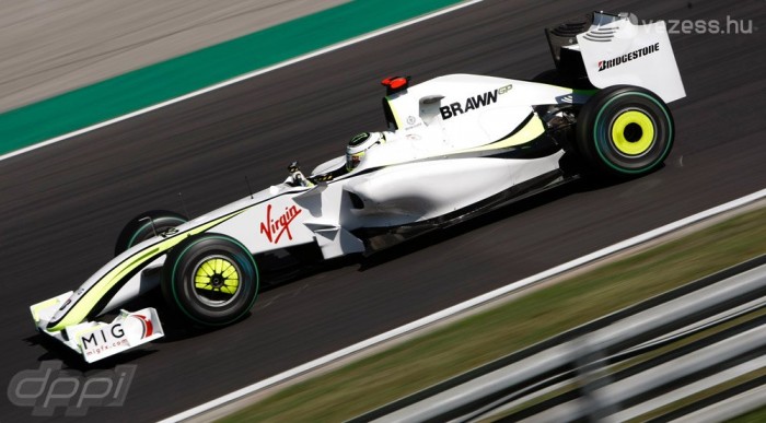 Buttont is fékezte a Massát kiütő rugó