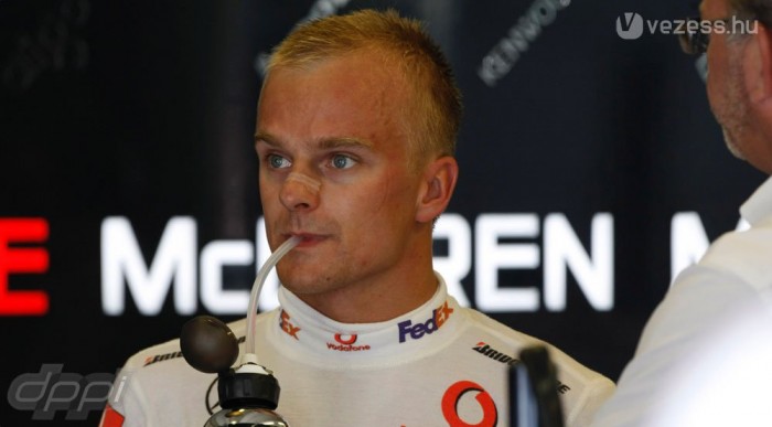 Hamilton a KERS-szel ugrana előre 3 | Vezess Kovalainen büszke a csapatra