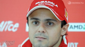 Massa kommunikál és mozog