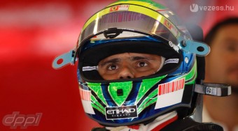 Oda lehet Massa szeme?