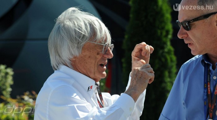 Ecclestone tovább erősítené a sisakokat