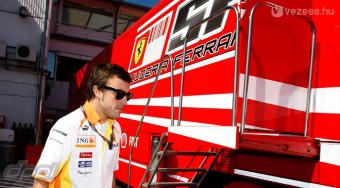 Alonso ülhet Massa Ferrarijába?