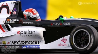 Máris nyomulnak a BMW helyére