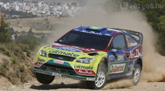 Mégsem száll ki a WRC-ből a Ford