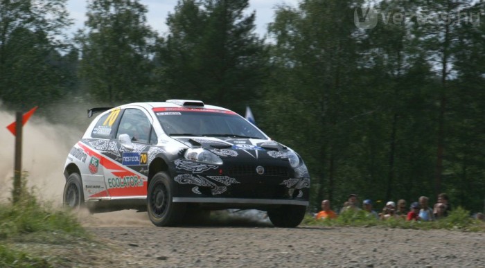 Räikkönen: Gyorsabb is lehetnék! 6 | Vezess A FIAT-on eddig karcolás sem esett