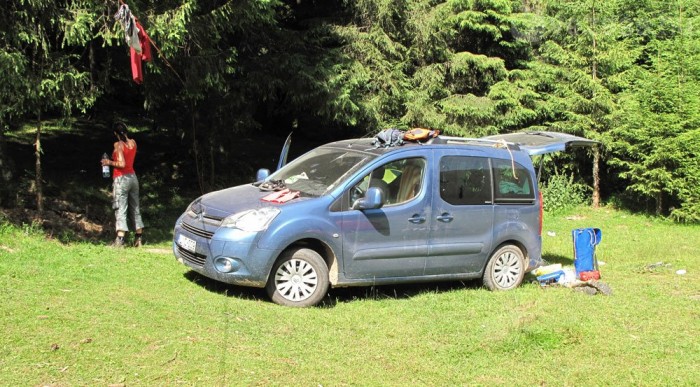 Lakóautóként funkcionált