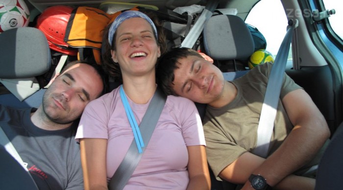 Vidámság a hátsó sorban