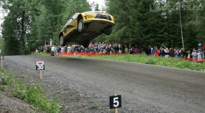 Novikov különdíjat kapott ezért az ugrásért