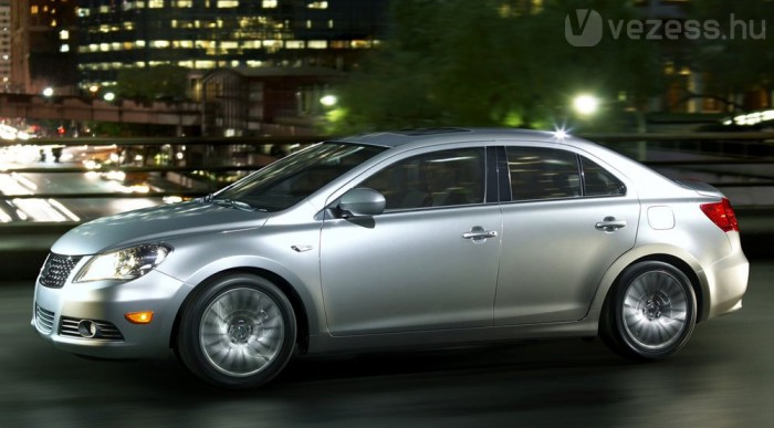 Az amerikai változaton van helyzetjelző oldalt