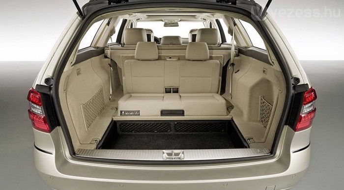 Hétszemélyes új Merci kombi 7 | Vezess Hétszemélyes kivitel is készül