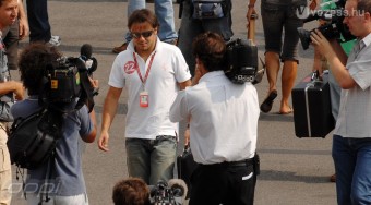 Massa otthon gyógyul  - videó