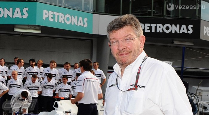 Brawn Schumacherre fogadna!