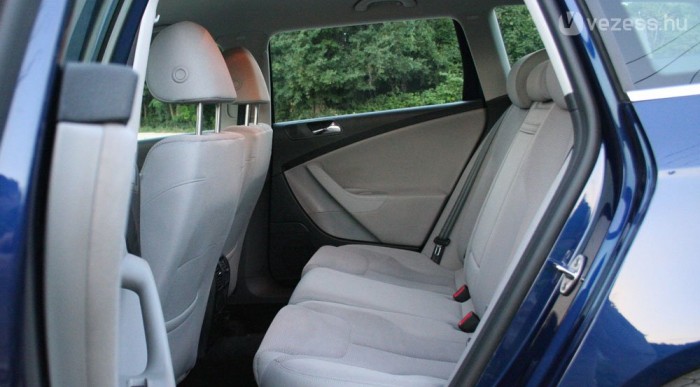 Még tágasabb a lábtér, mint a Fordban