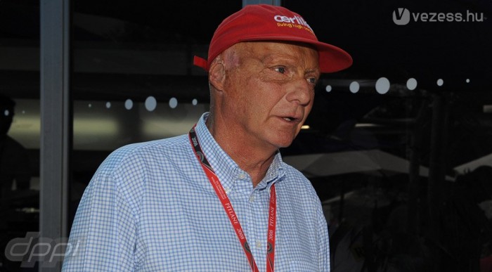 Lauda: Schumi megbánta döntését!
