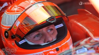 Schumi új sisakot kap Massa miatt