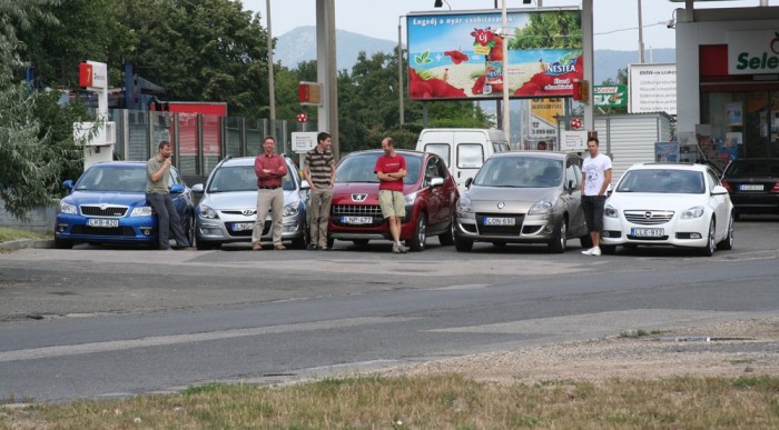Telitank az első kattanásig, aztán mehetünk