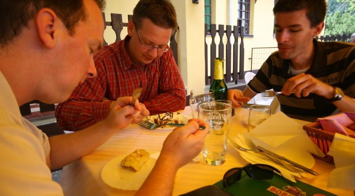 Jobb lett volna egy lángos