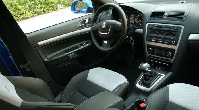 Nagyon jó vezetni az RS Octaviát