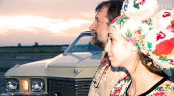 Cadillac, matyó csajok, ufók