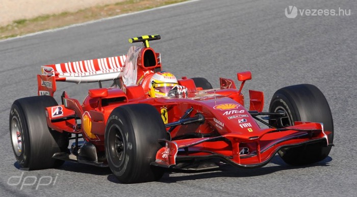 Badoer még nem ült az új Ferrariban 4 | Vezess Decemberben tesztelt utoljára