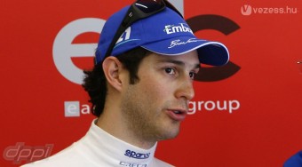 Új csapattal jöhet Senna?