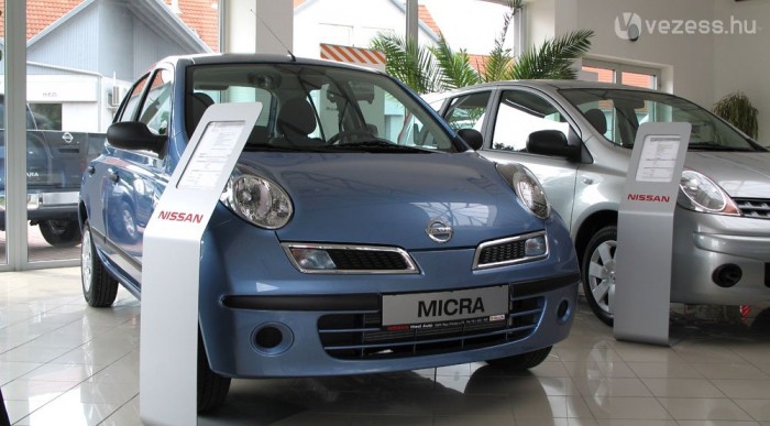 3 év/100 000 km a japán standard