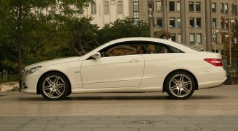 E-Coupé: Szépség, felár nélkül