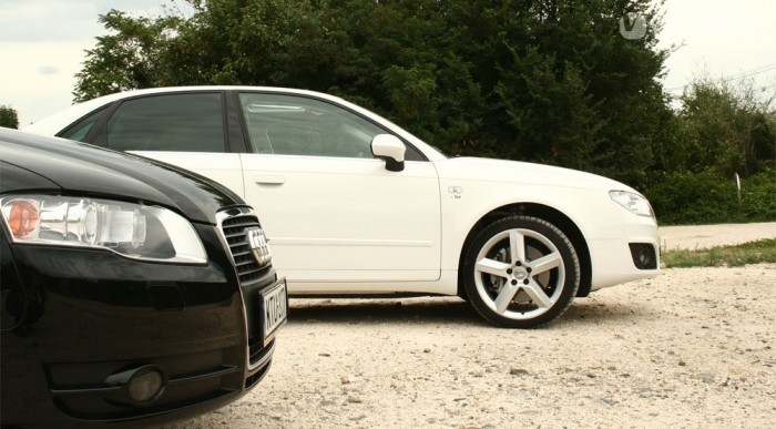 A 18-as kerekekkel nem volt probléma, jól tűrték az úthibákat